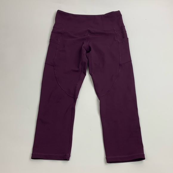 Zyia Active Capri Crop Leggings Size 6-8 Plum purple Stretch Pockets workout Gym - Picture 1 of 12